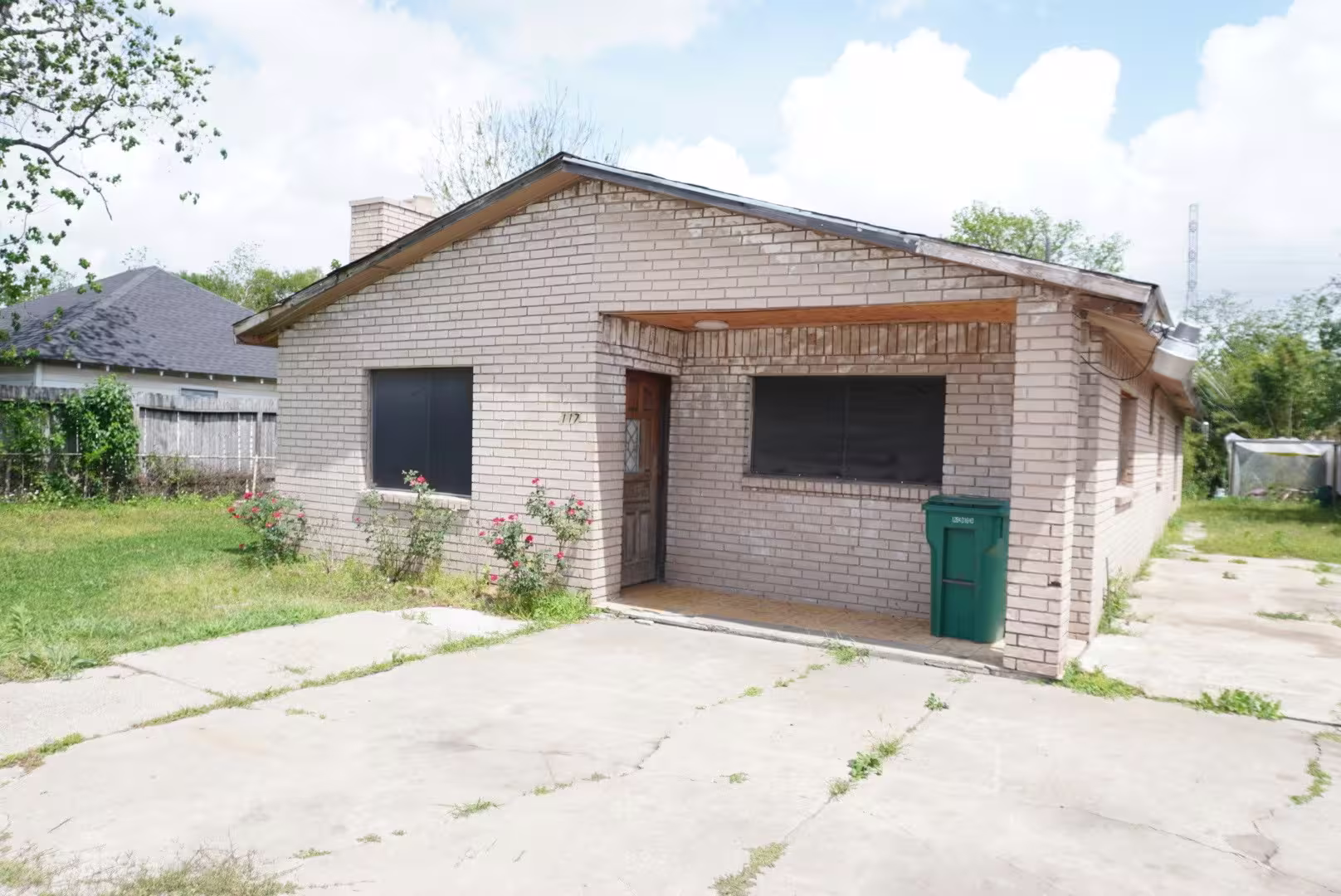 Photo of 117 Light Company Road, Pasadena, TX 77506