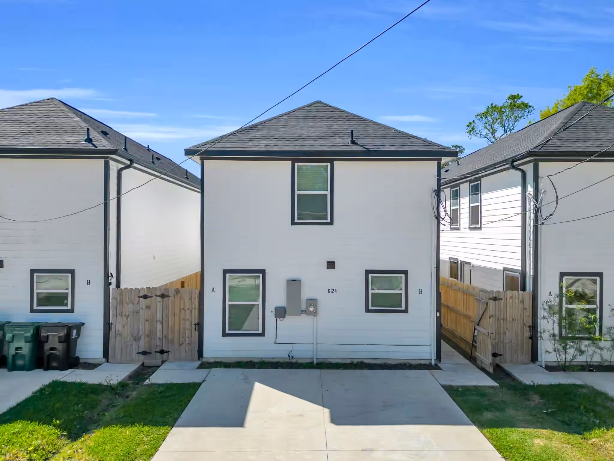 Photo 2 of 8124 Sterlingshire Street A and B, Houston, TX