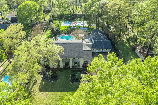 Photo 4 of 16811 Waycreek Road, Houston, TX