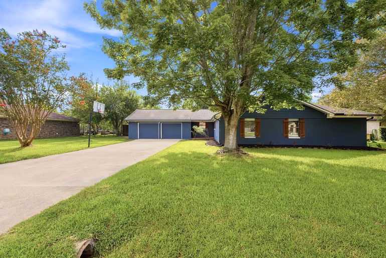 Photo of 4425 Burditt Street, Santa Fe, TX 77510