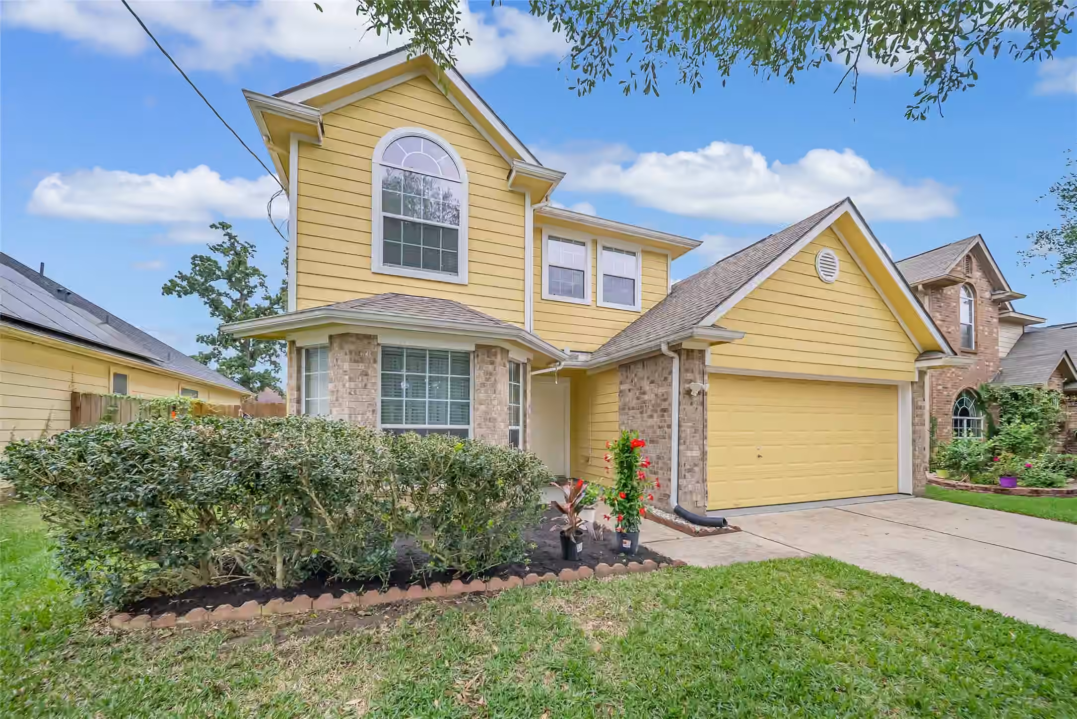Photo 2 of 2224 Shady Pine Dr, Conroe, TX