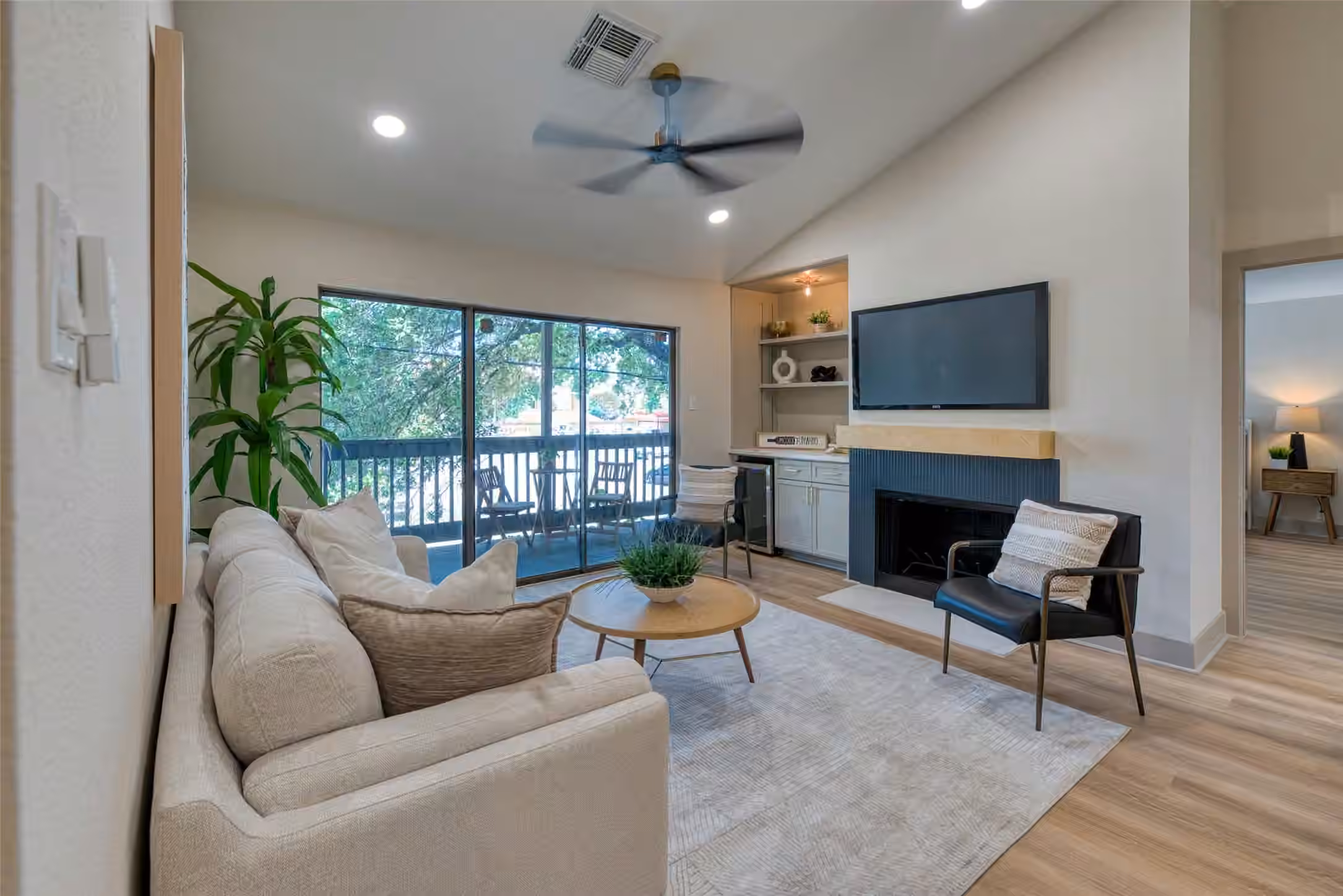 Photo of 2829 Timmons Lane 120, Houston, TX