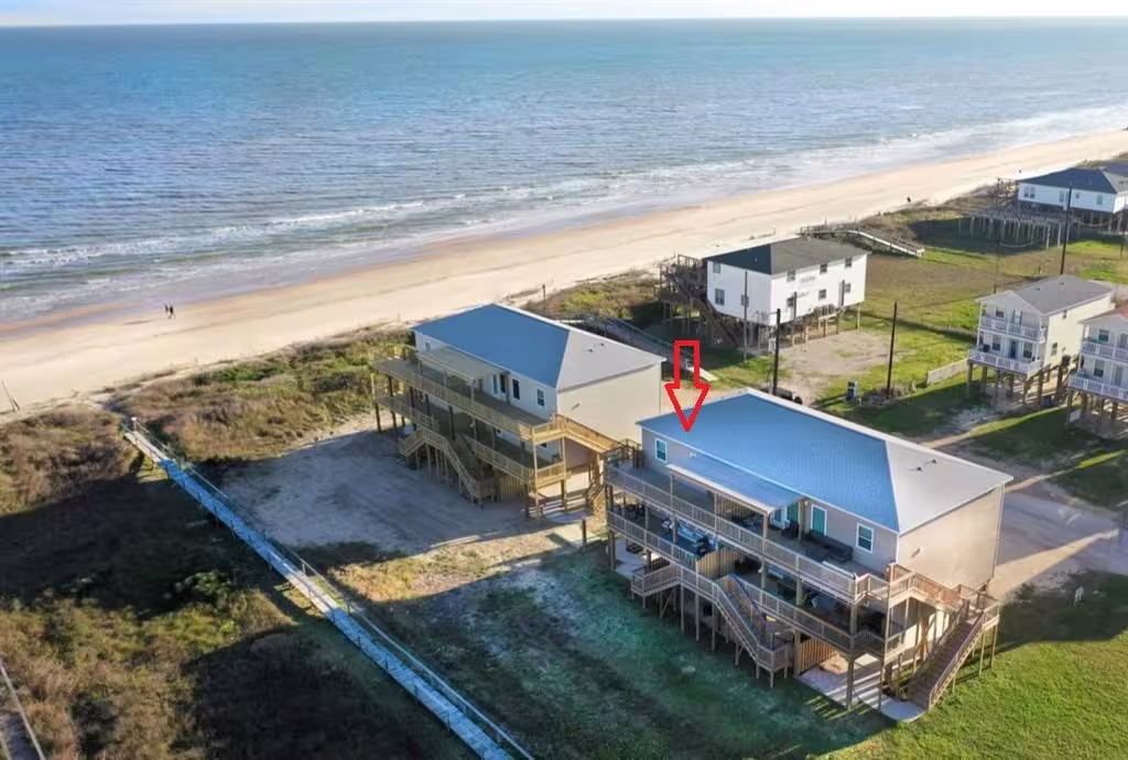 Photo 4 of 124 Howard Avenue D, Surfside Beach, TX