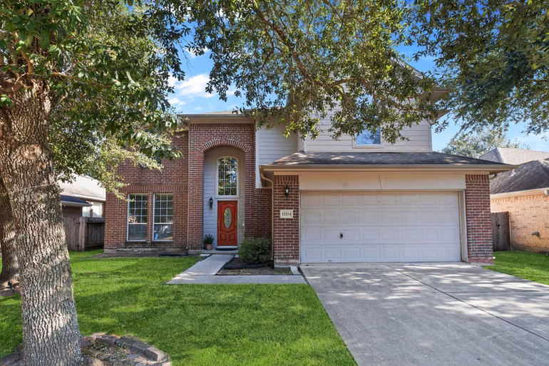 Photo 3 of 15214 Sky Brook Lane, Houston, TX