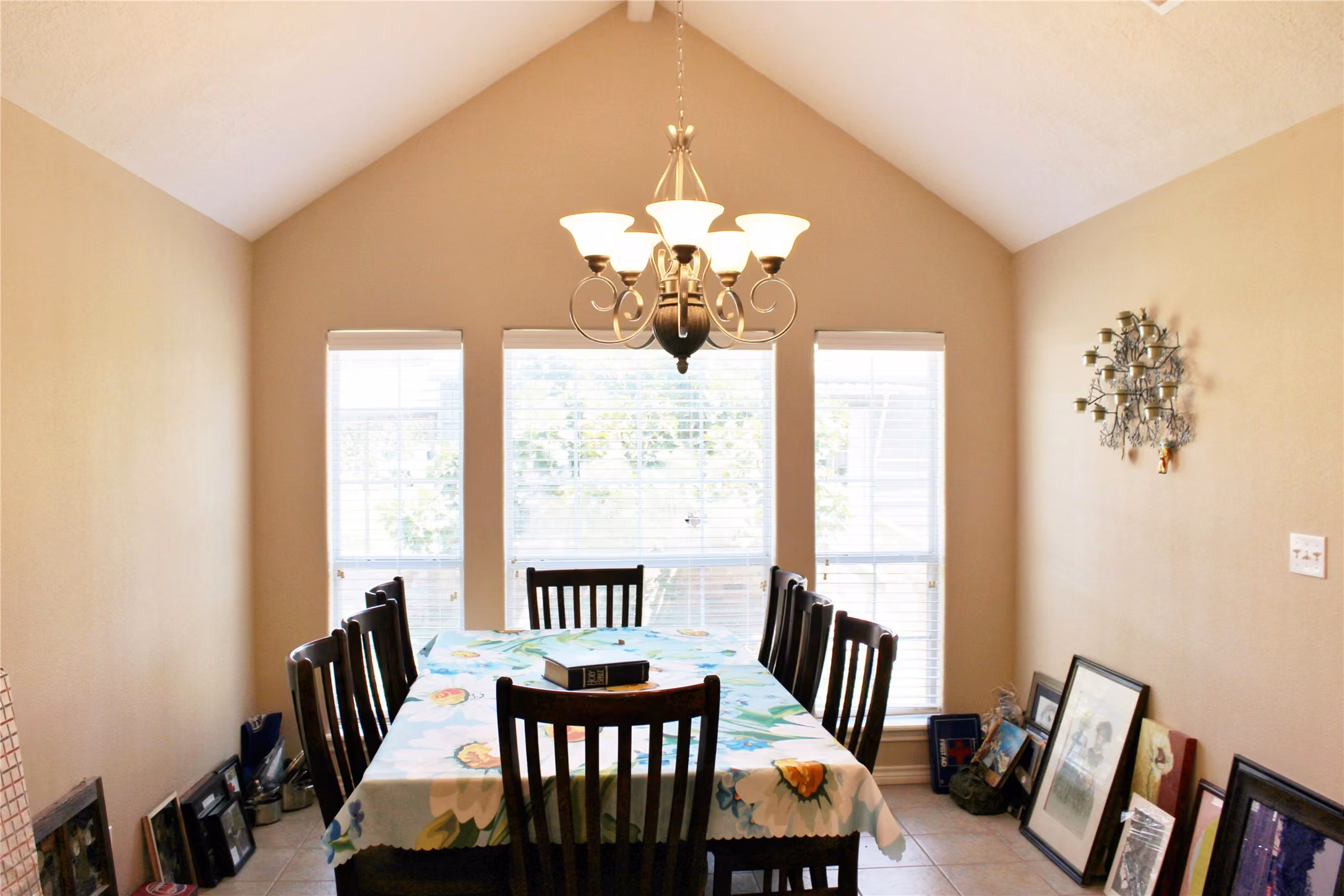 Photo 2 of 110 S River Drive, Columbus, TX