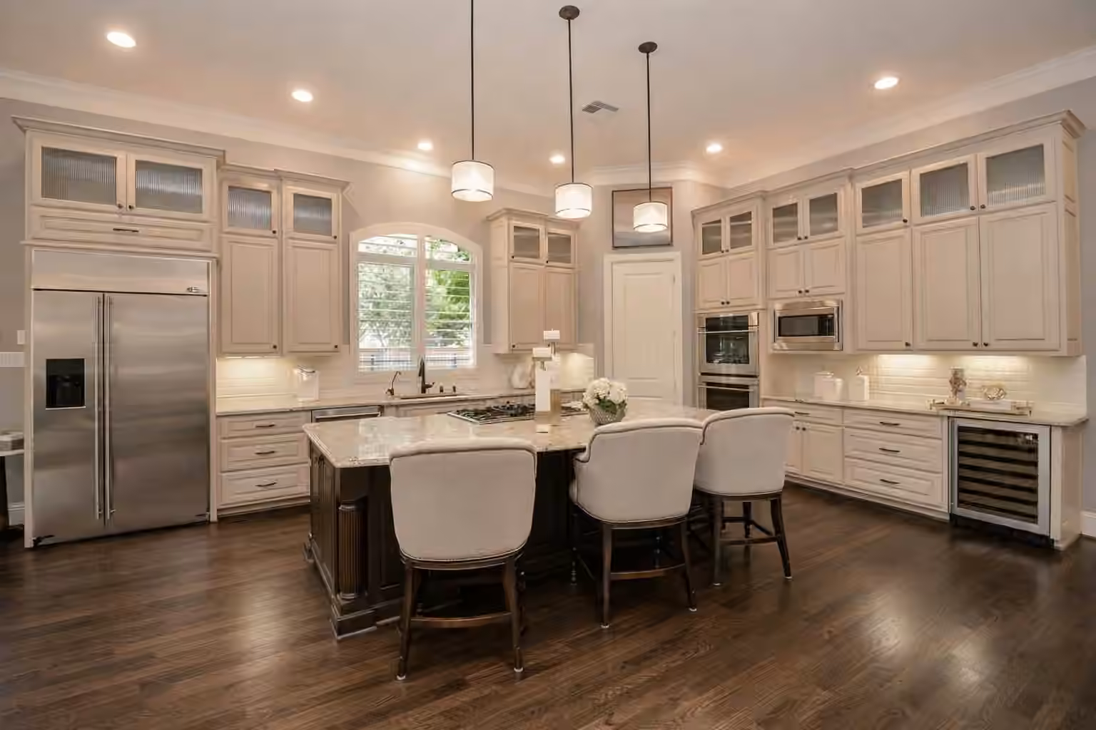 Photo 4 of 1102 Oyster Bank Circle, Sugar Land, TX