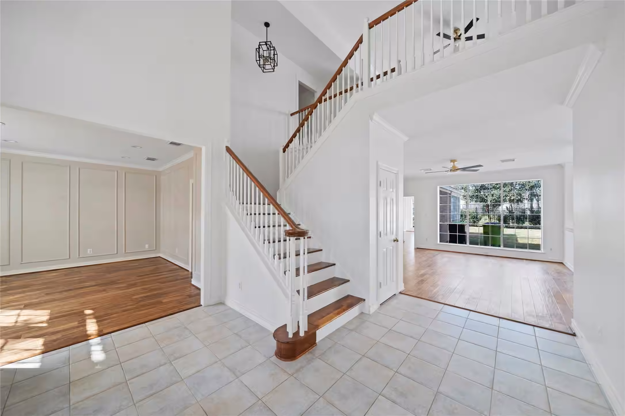 Photo 4 of 2106 Westshore Drive, Missouri City, TX