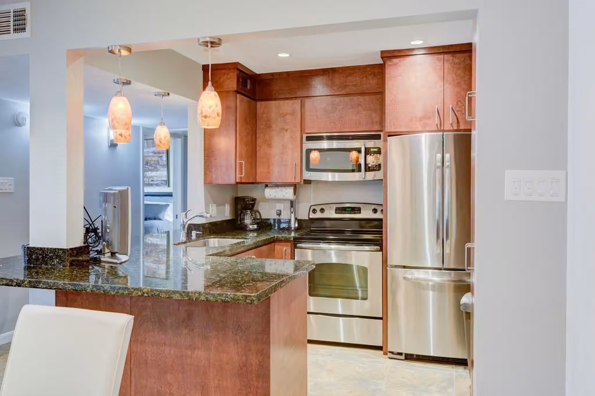 Photo 4 of 6480 Bayou Glen Road 6480, Houston, TX