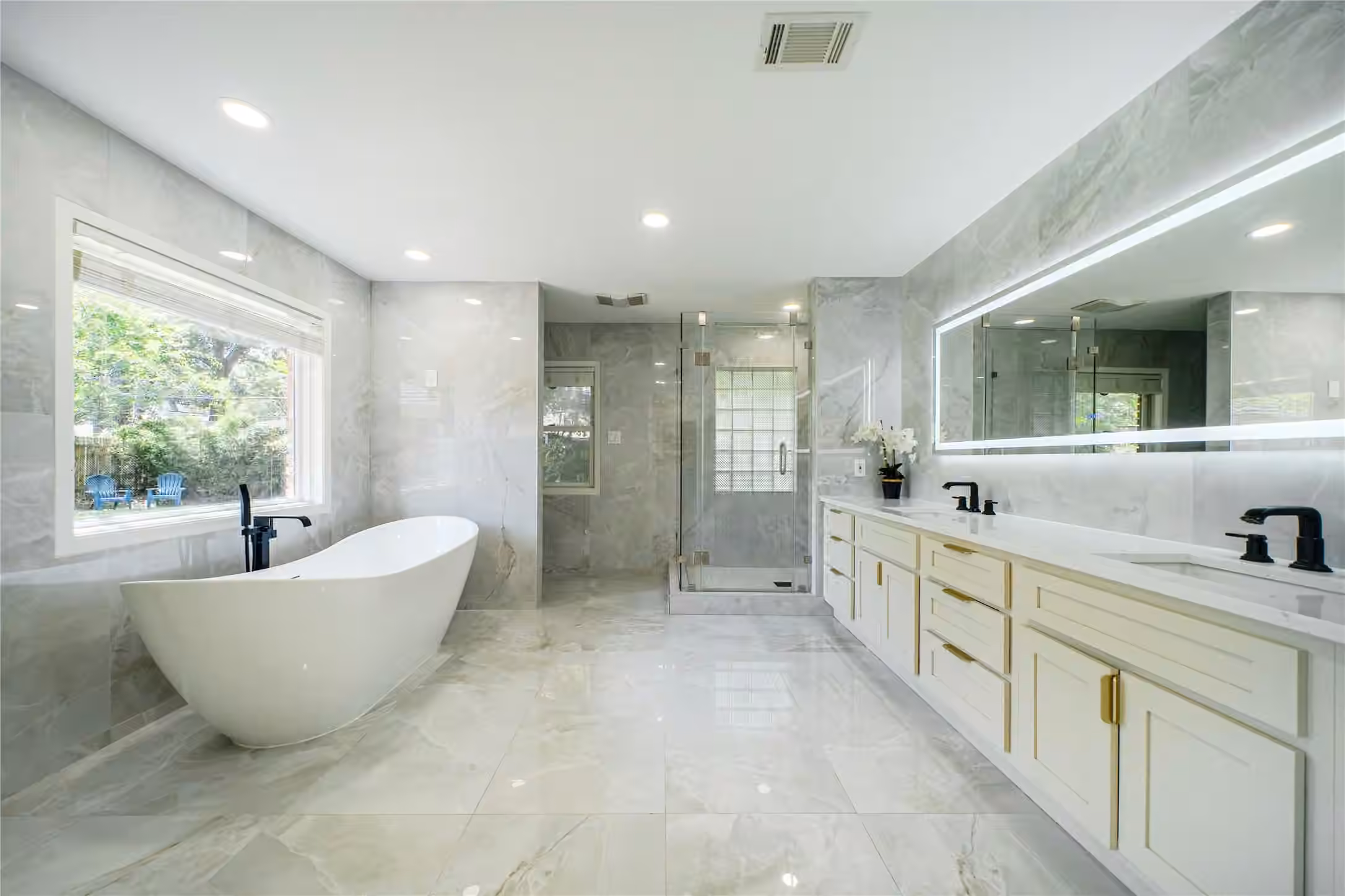 Photo of 10131 Whiteside Lane, Houston, TX