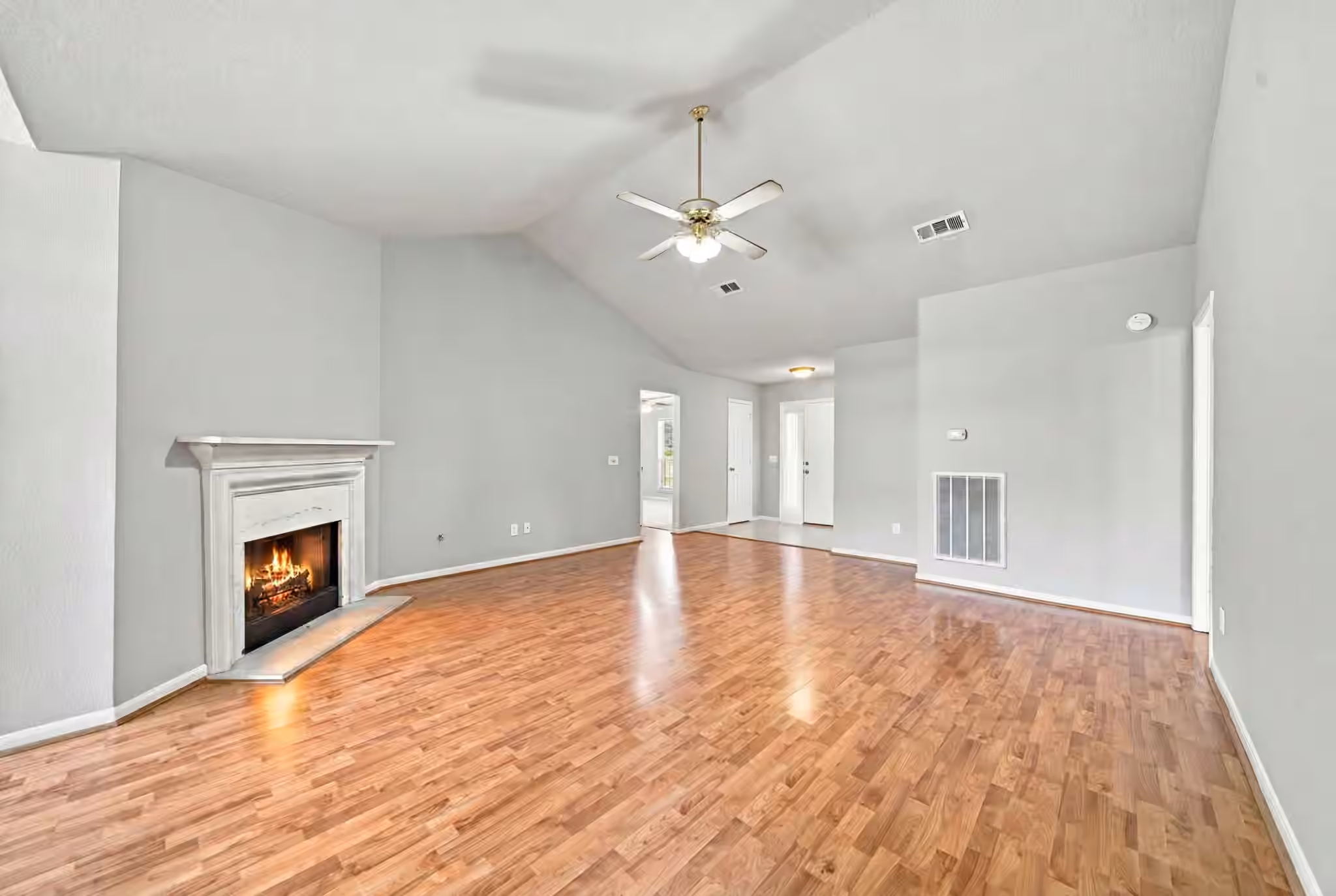 Photo 5 of 20619 Apache Lake Drive, Katy, TX