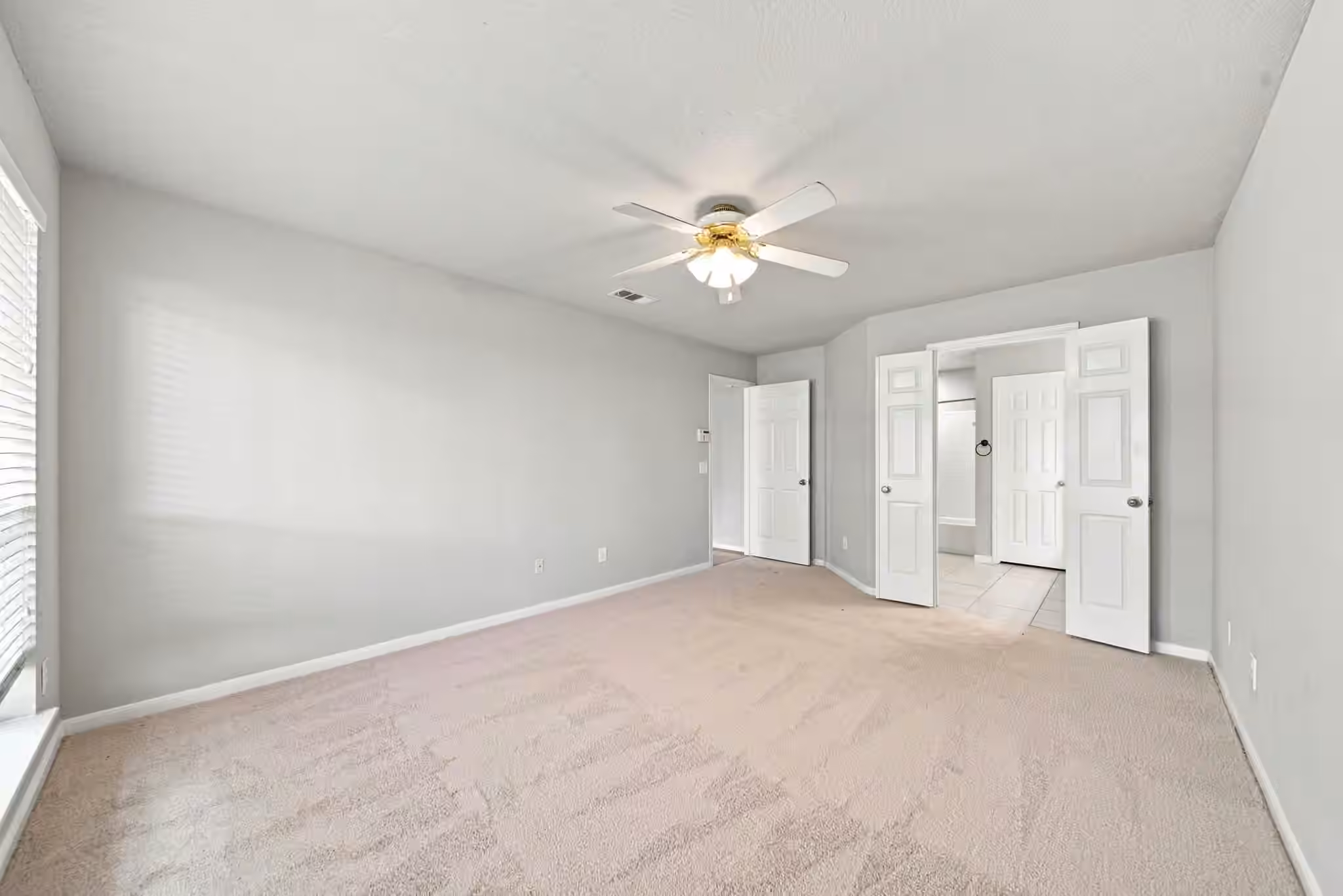 Photo 7 of 20619 Apache Lake Drive, Katy, TX