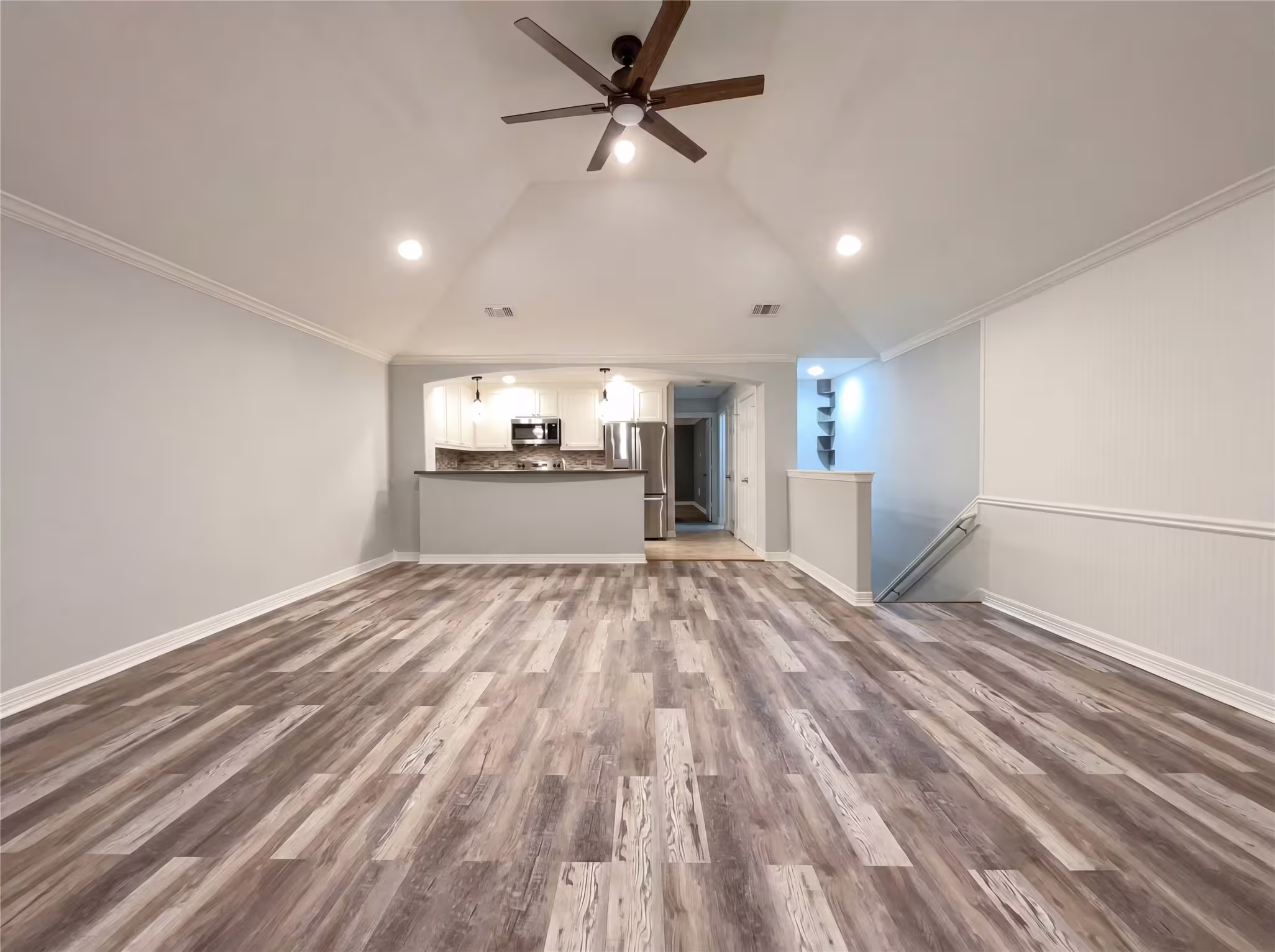 Photo 4 of 17570 Highway 105 W 42, Montgomery, TX
