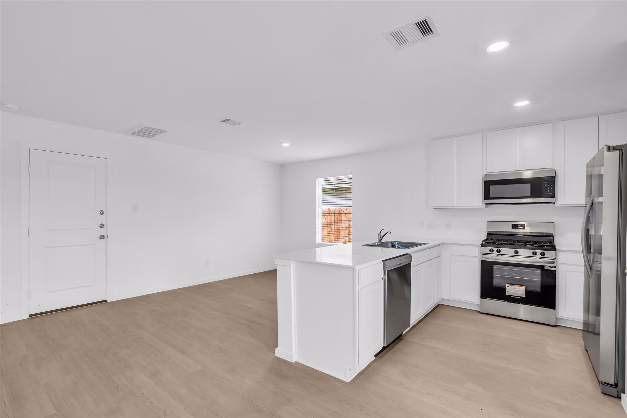 Photo 5 of 18081 Trepito Avenue, New Caney, TX