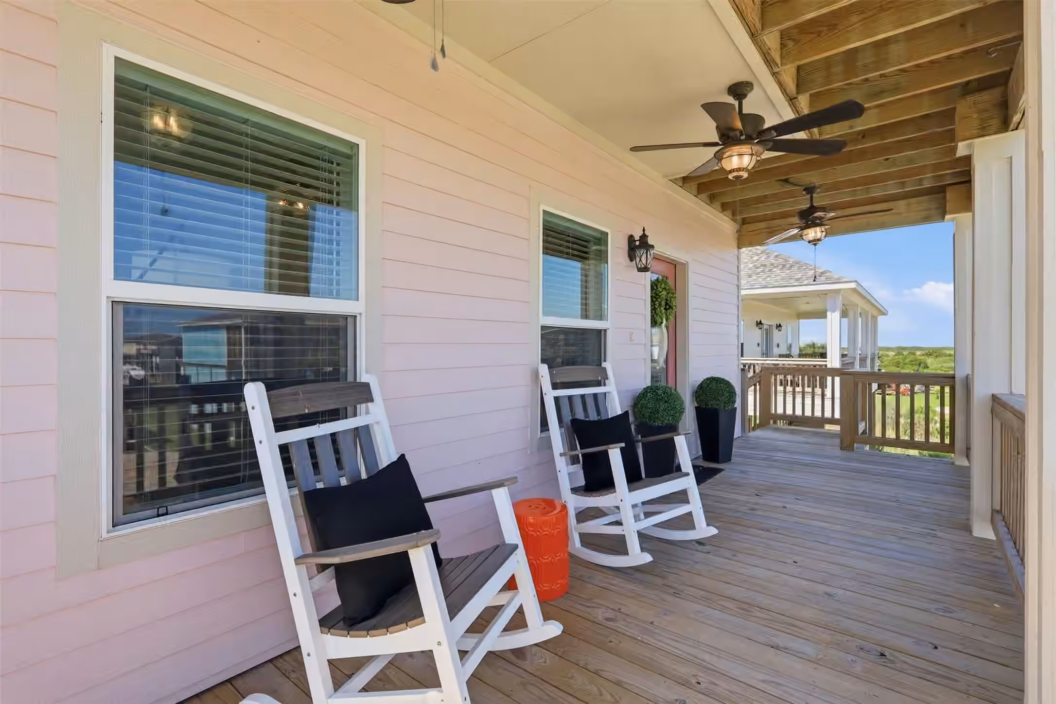 Photo 2 of 124 Jewel Drive, Port Bolivar, TX
