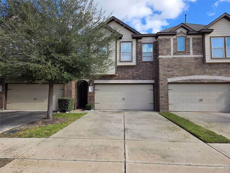 Photo of 3421 Orchard Bridge Lane, Rosenberg, TX 77471