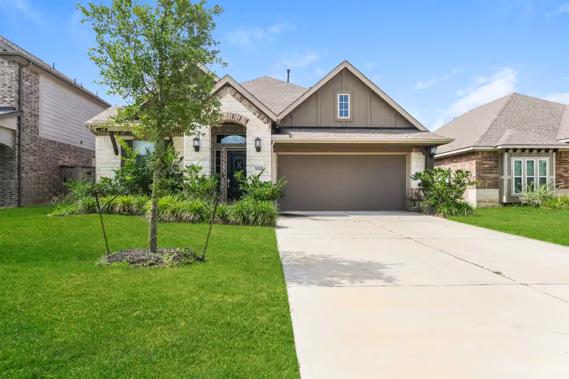 Photo of 3332 Rolling View Court, Conroe, TX 77301