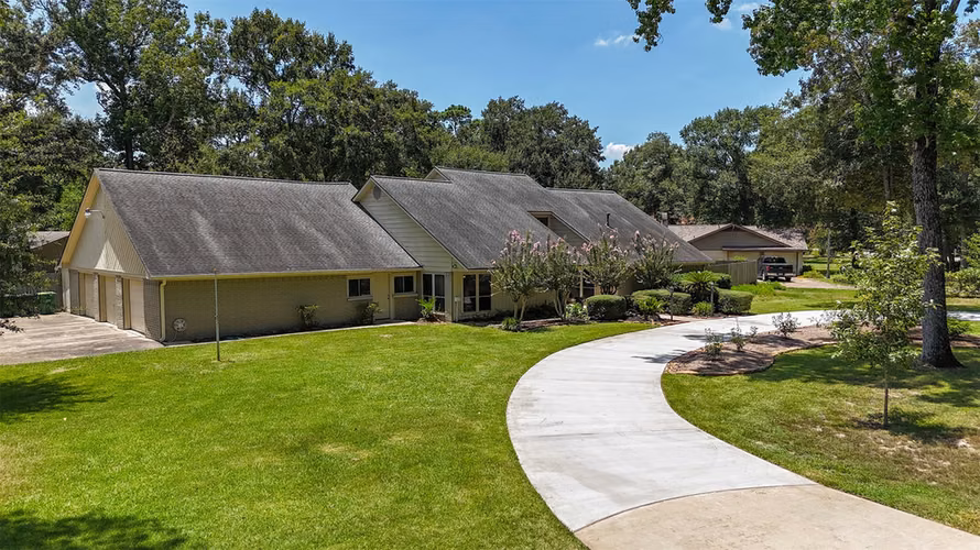 Photo 3 of 1630 Cypress Lane, Houston, TX