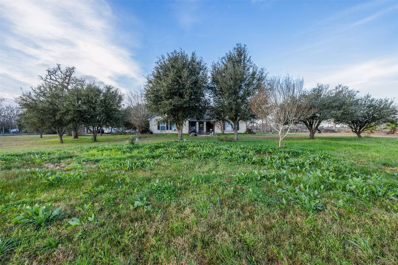Photo of 24248 State Highway 6 S, Navasota, TX 77868