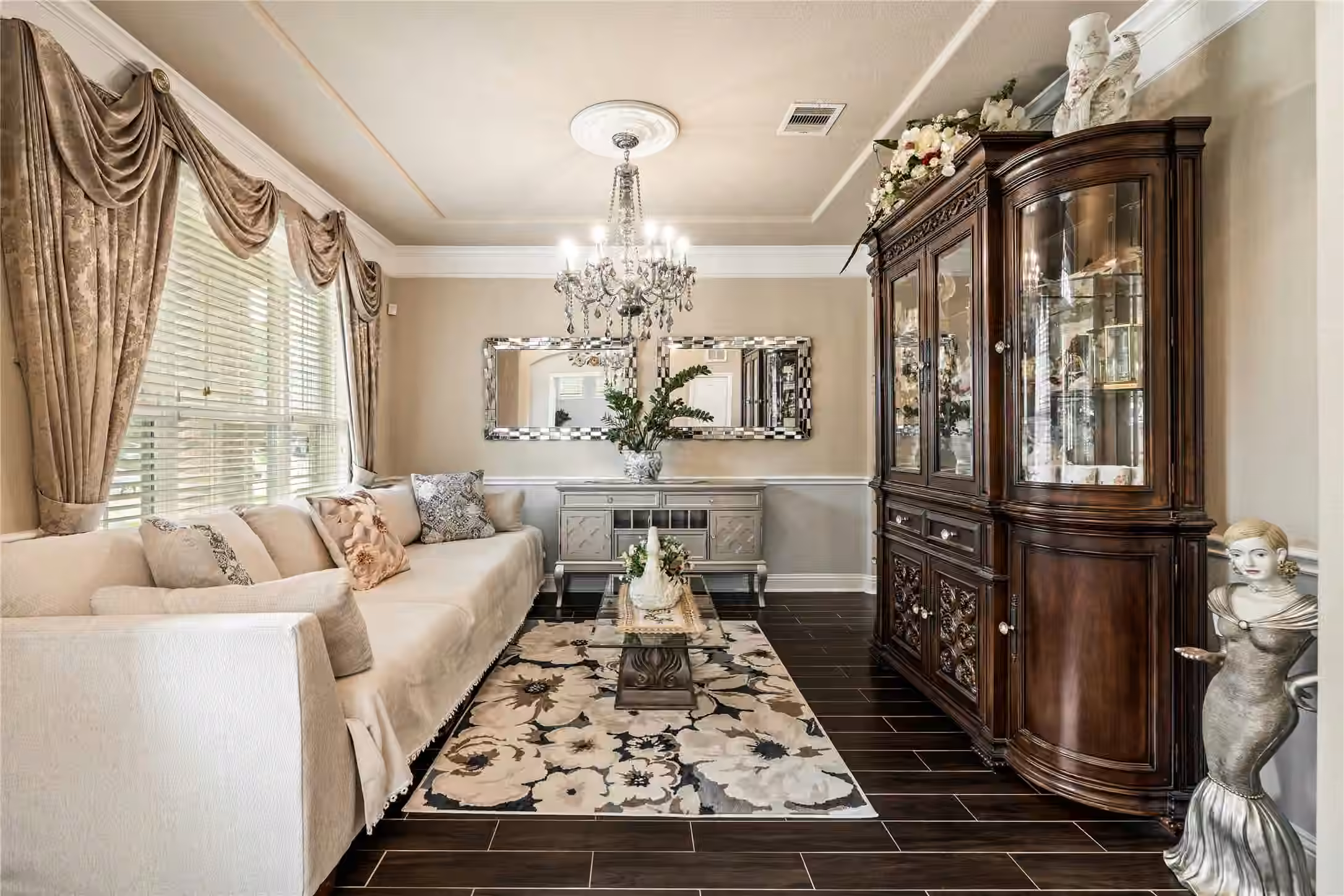 Photo 4 of 5802 Layton Meadows Lane, Spring, TX