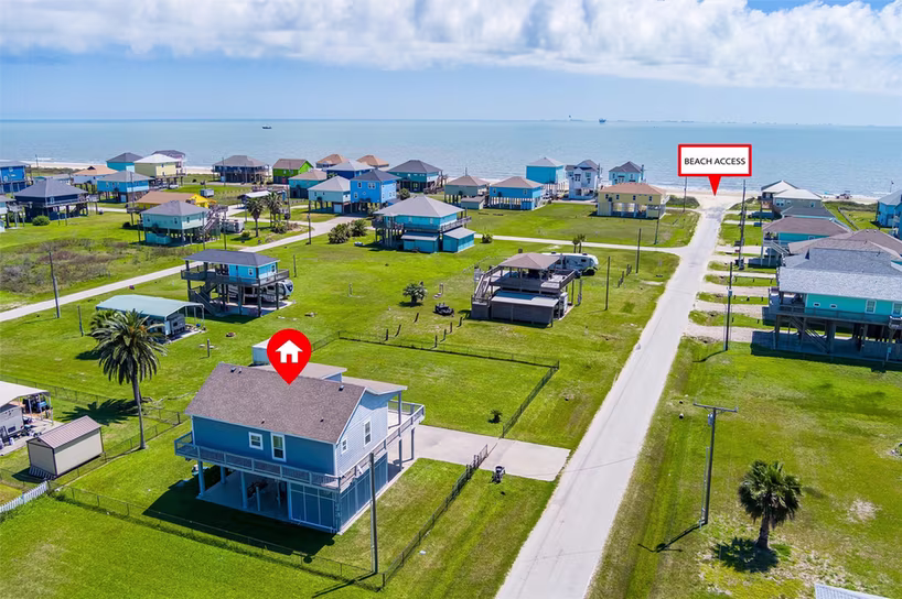 Photo 2 of 872 O Neil Road, Crystal Beach, TX