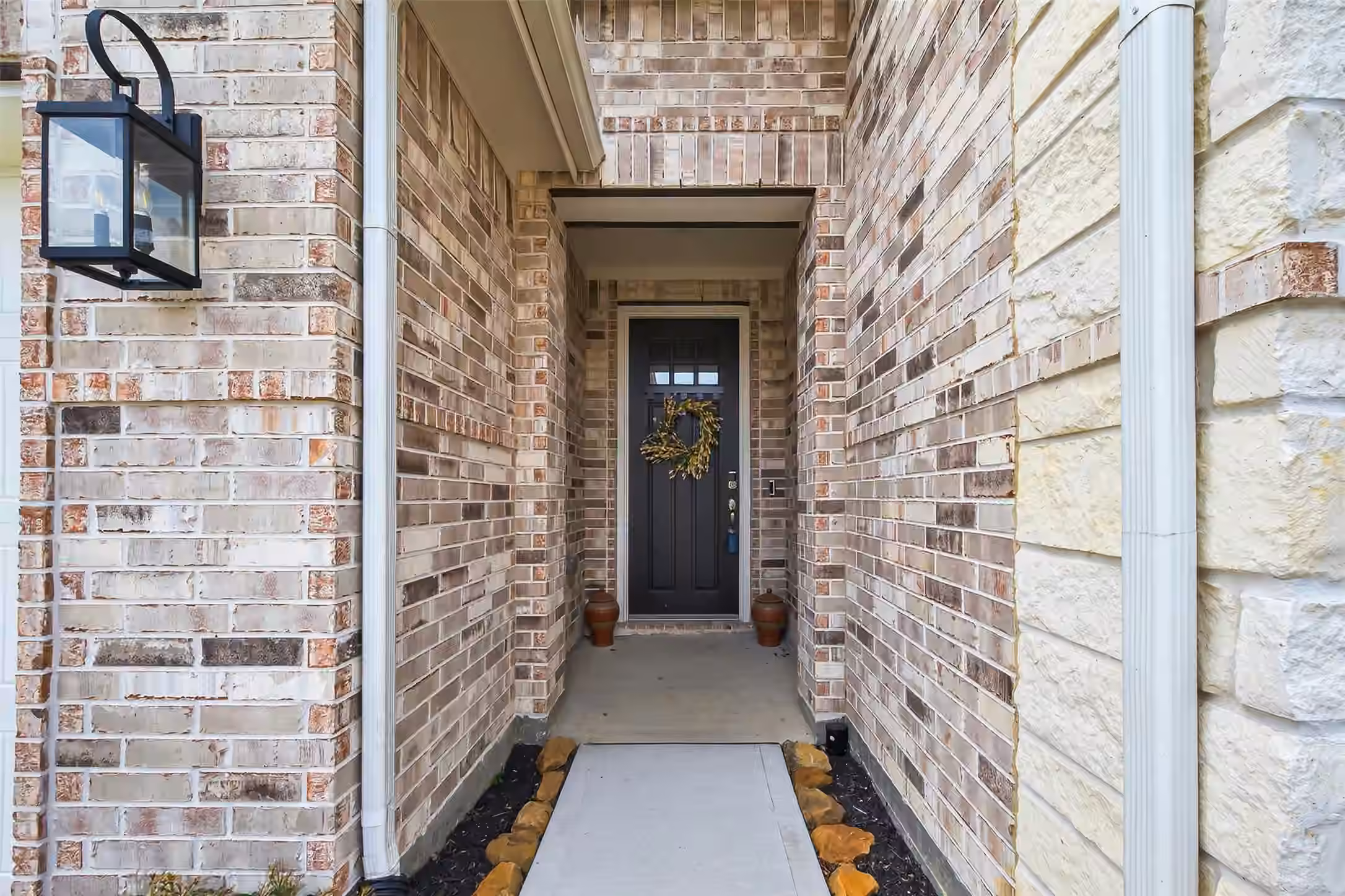 Photo 3 of 1141 Imperial Ranch Way, Dayton, TX