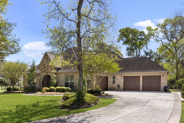 Photo 4 of 27210 Cass Court, Spring, TX