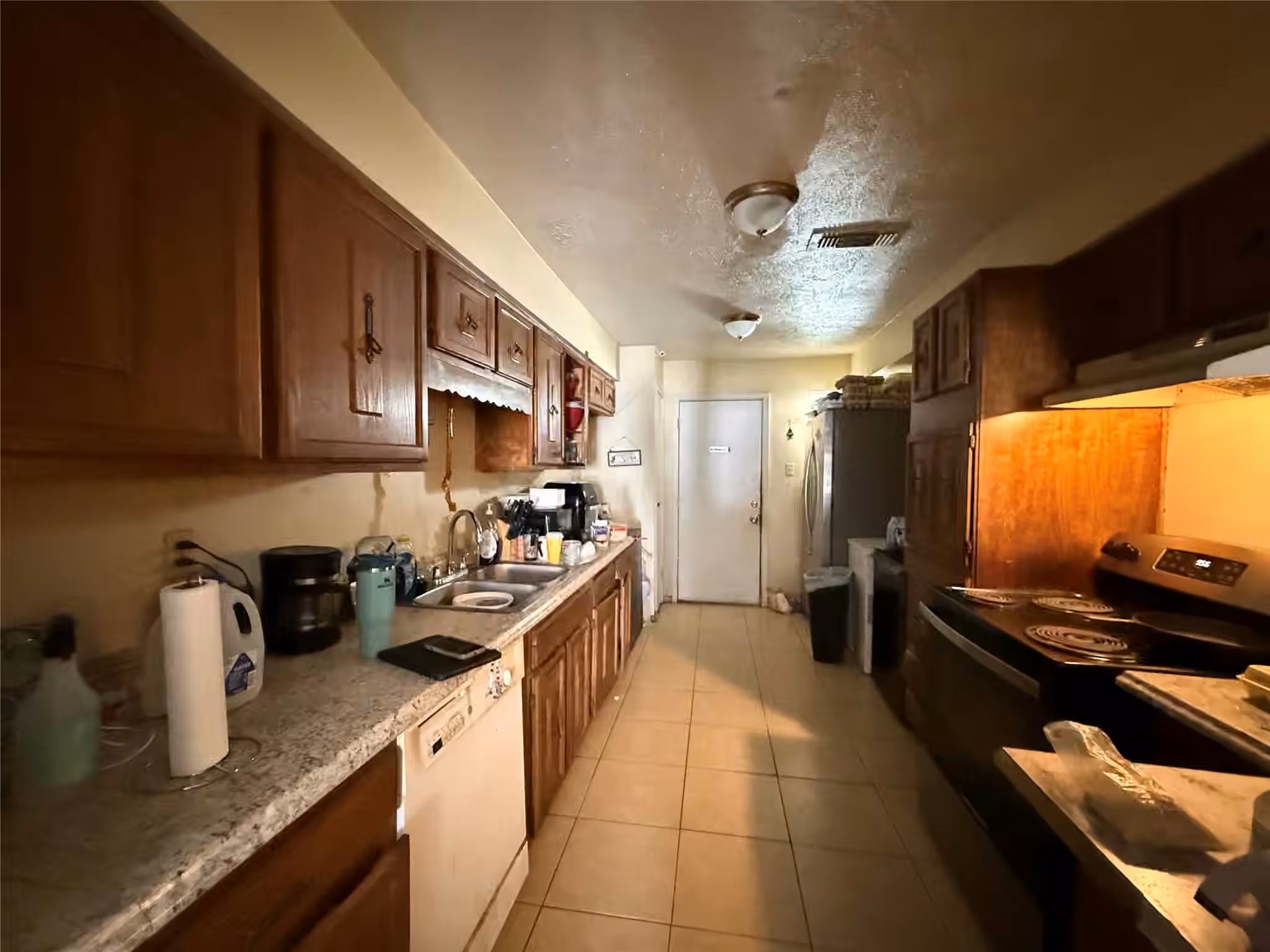 Photo 6 of 7943 W Airport Boulevard, Houston, TX