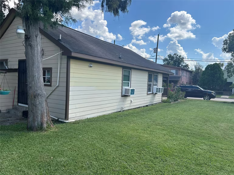 Photo 6 of 6641 Avenue K, Houston, TX