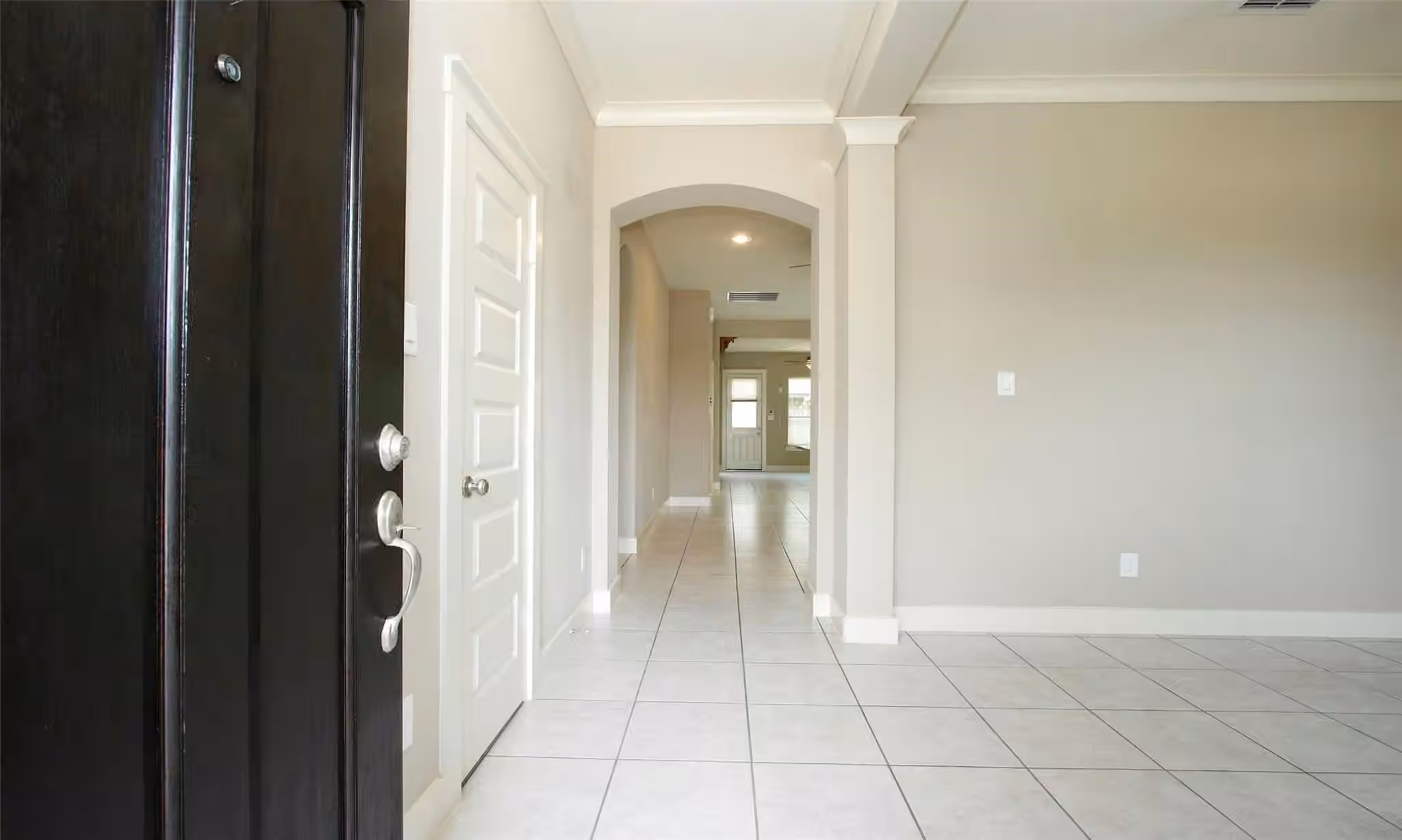 Photo 2 of 16831 Osprey Bend Drive, Cypress, TX