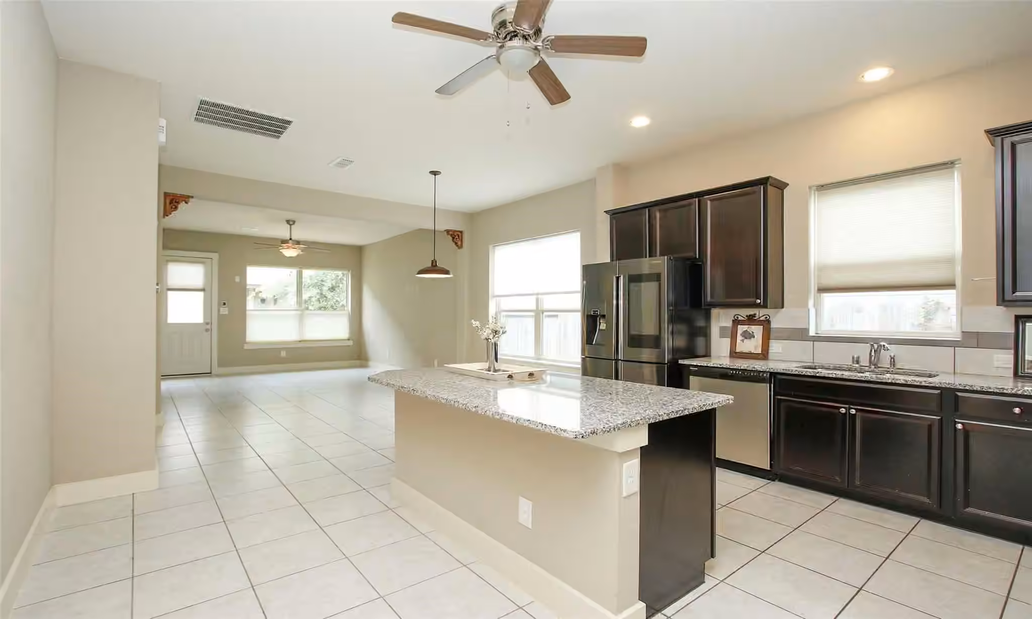 Photo 6 of 16831 Osprey Bend Drive, Cypress, TX