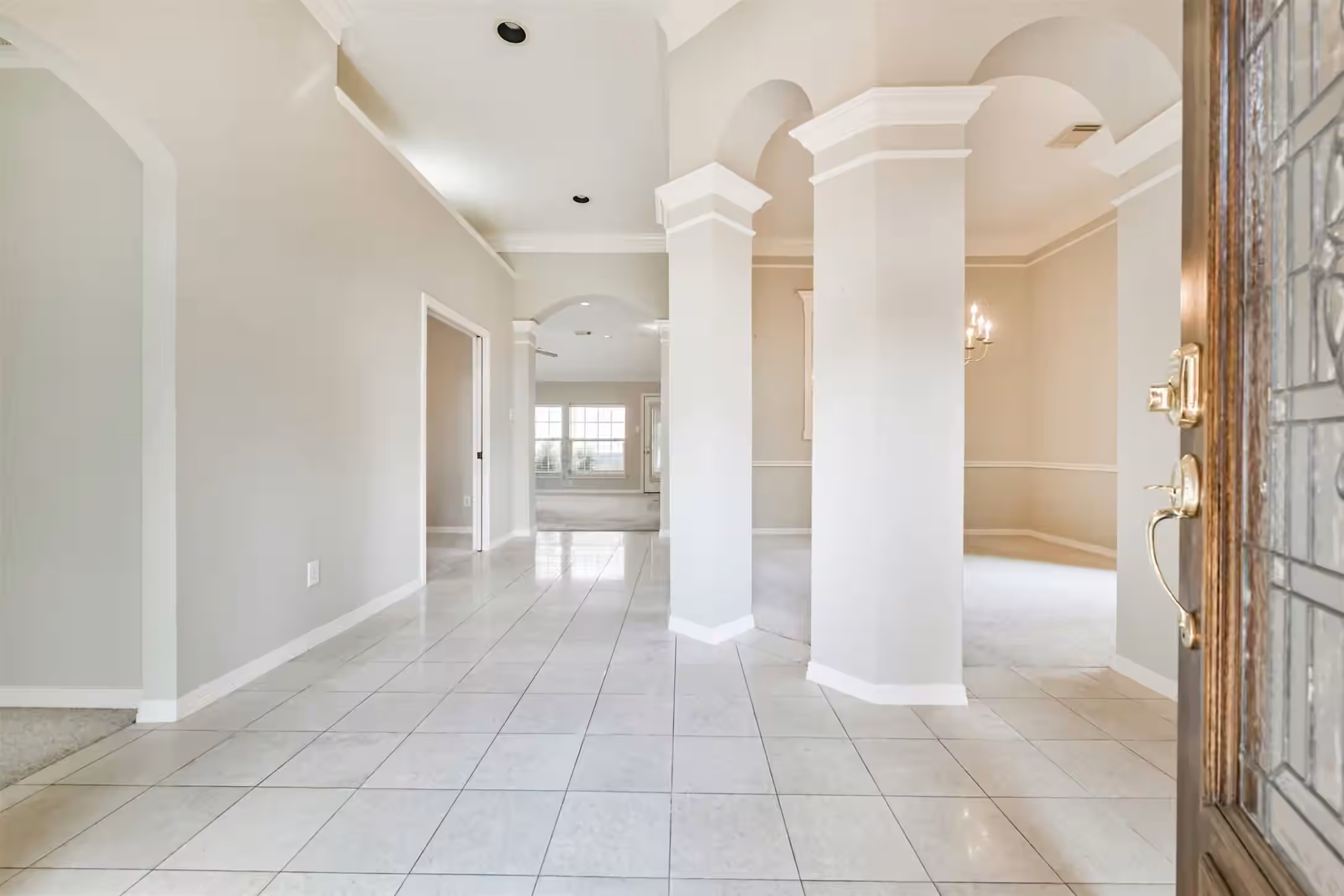 Photo 4 of 314 Parkwood Village Drive, Friendswood, TX
