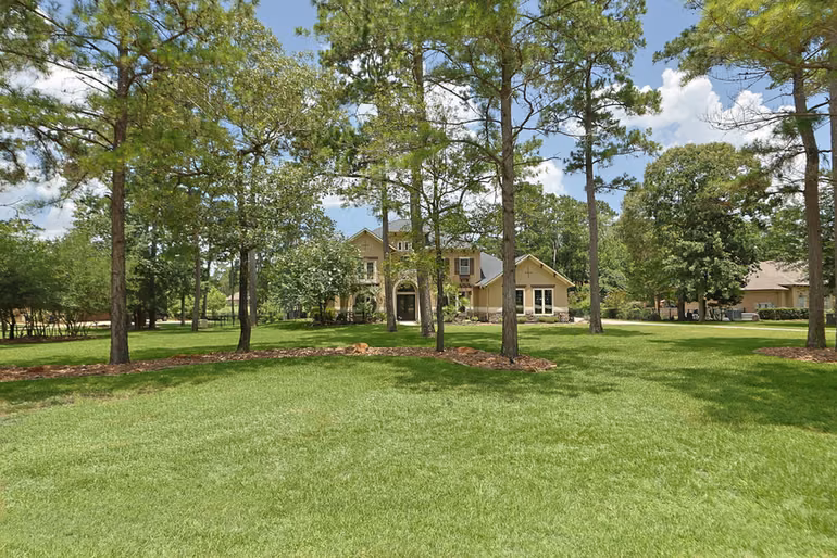 Photo 5 of 28733 Lakeside Green, Magnolia, TX