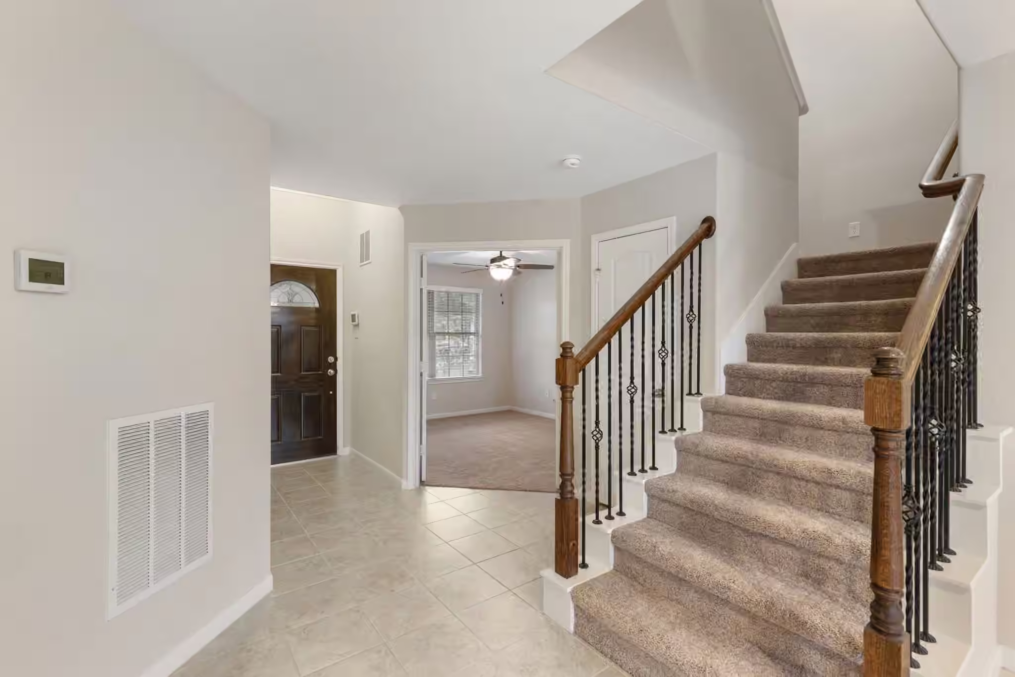 Photo 5 of 7130 Edwanna Lane, Spring, TX