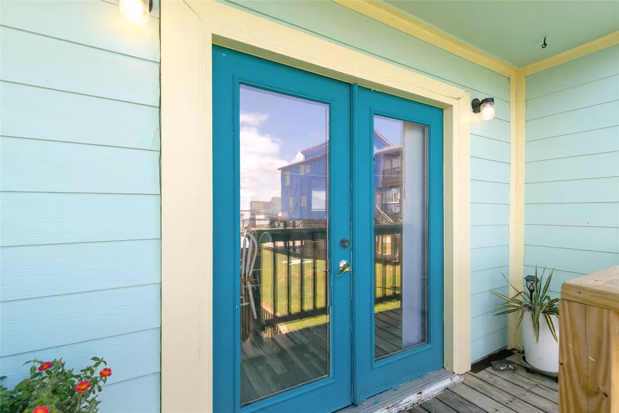 Photo 4 of 1651 Sandpebble Place, Surfside Beach, TX