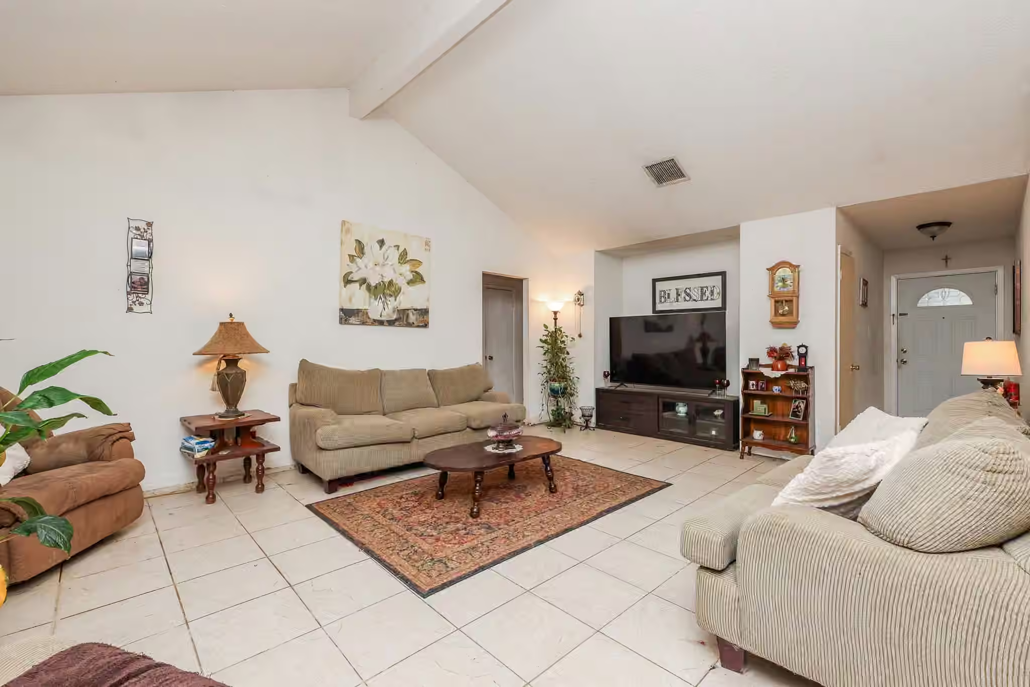 Photo 6 of 1354 Tenderden Drive, Channelview, TX