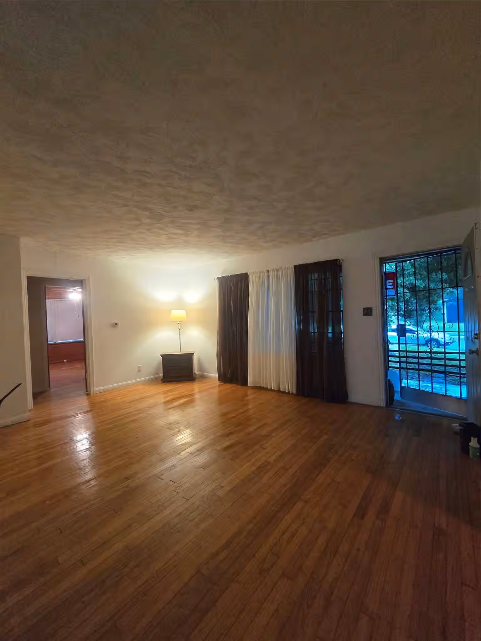 Photo 6 of 5659 Westover Street, Houston, TX