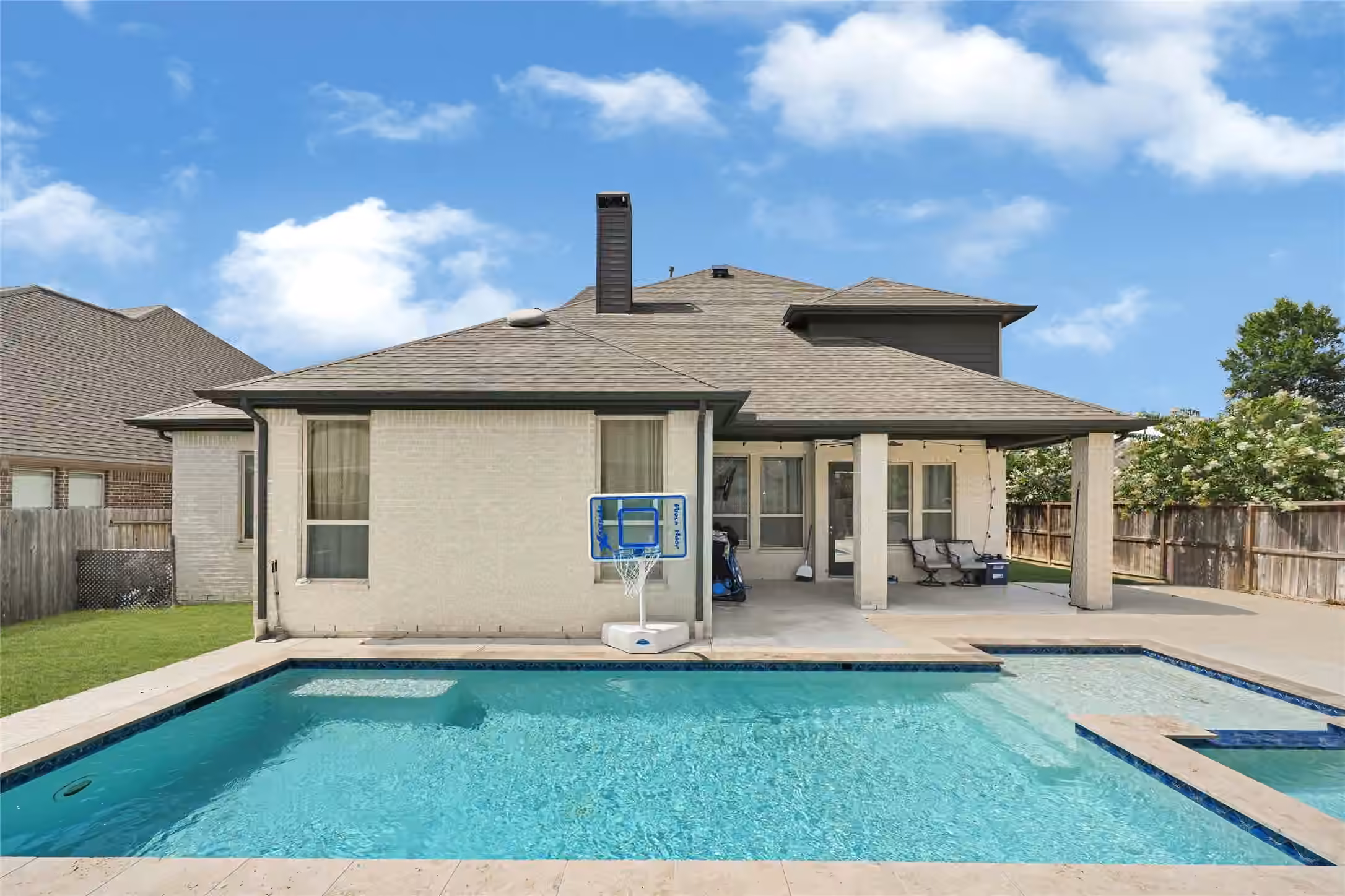 Photo of 13018 Fernbank Forest Drive, Humble, TX 77346