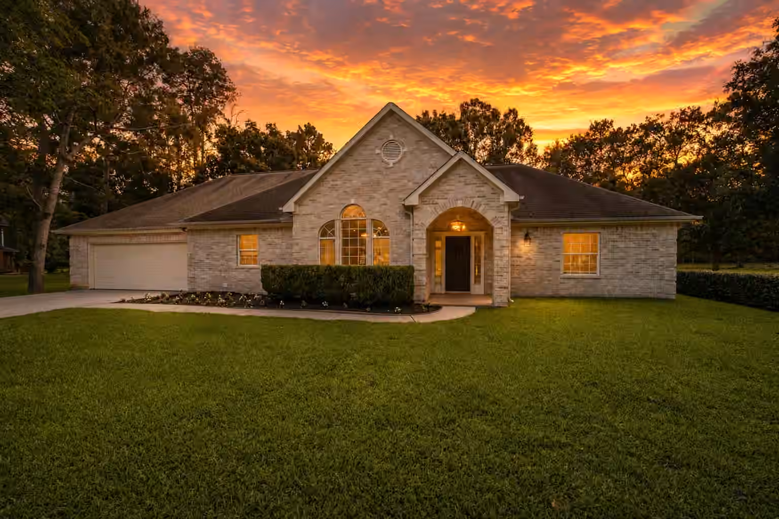Photo of 27322 Afton Way, Huffman, TX 77336
