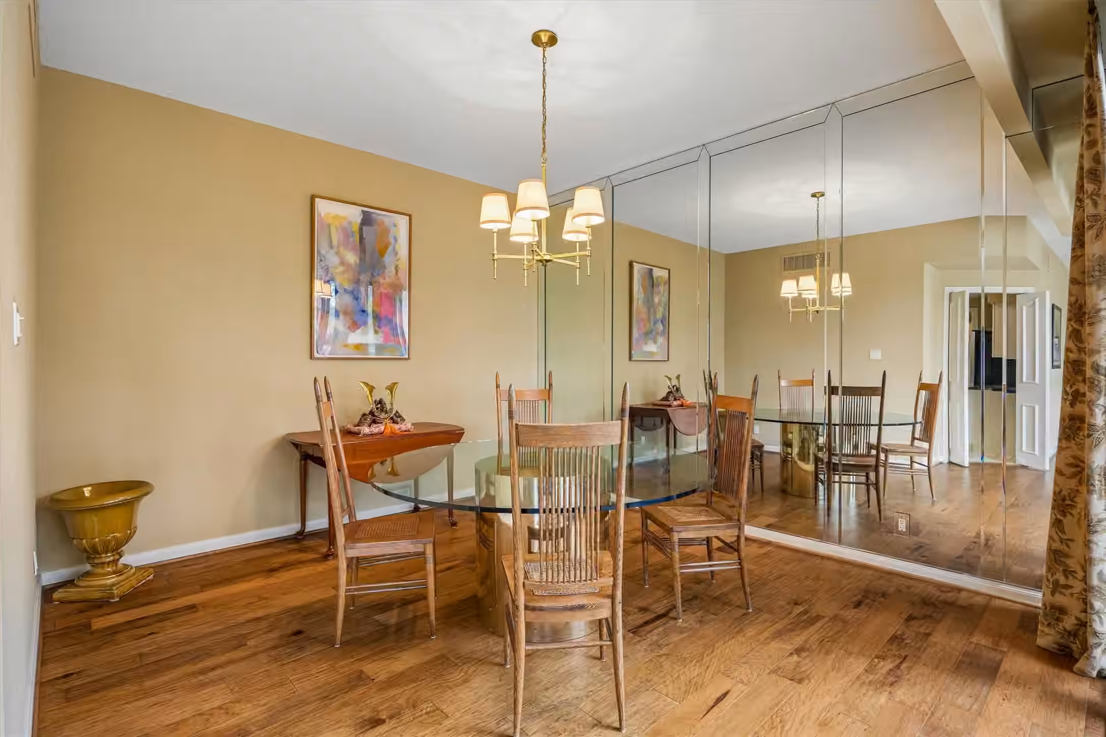 Photo 7 of 101 Westcott Street 305, Houston, TX