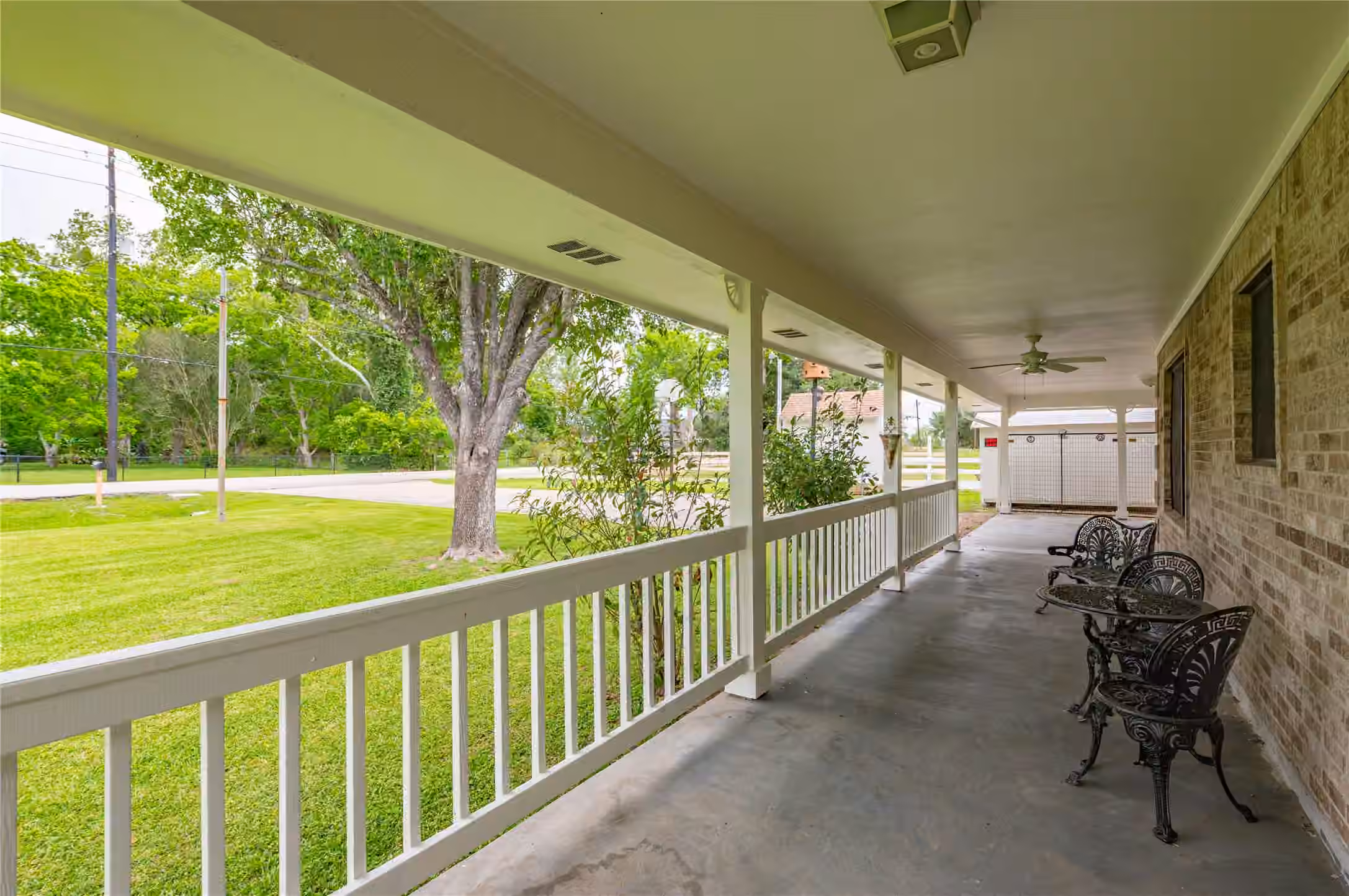 Photo 4 of 2517 Avenue L, Santa Fe, TX