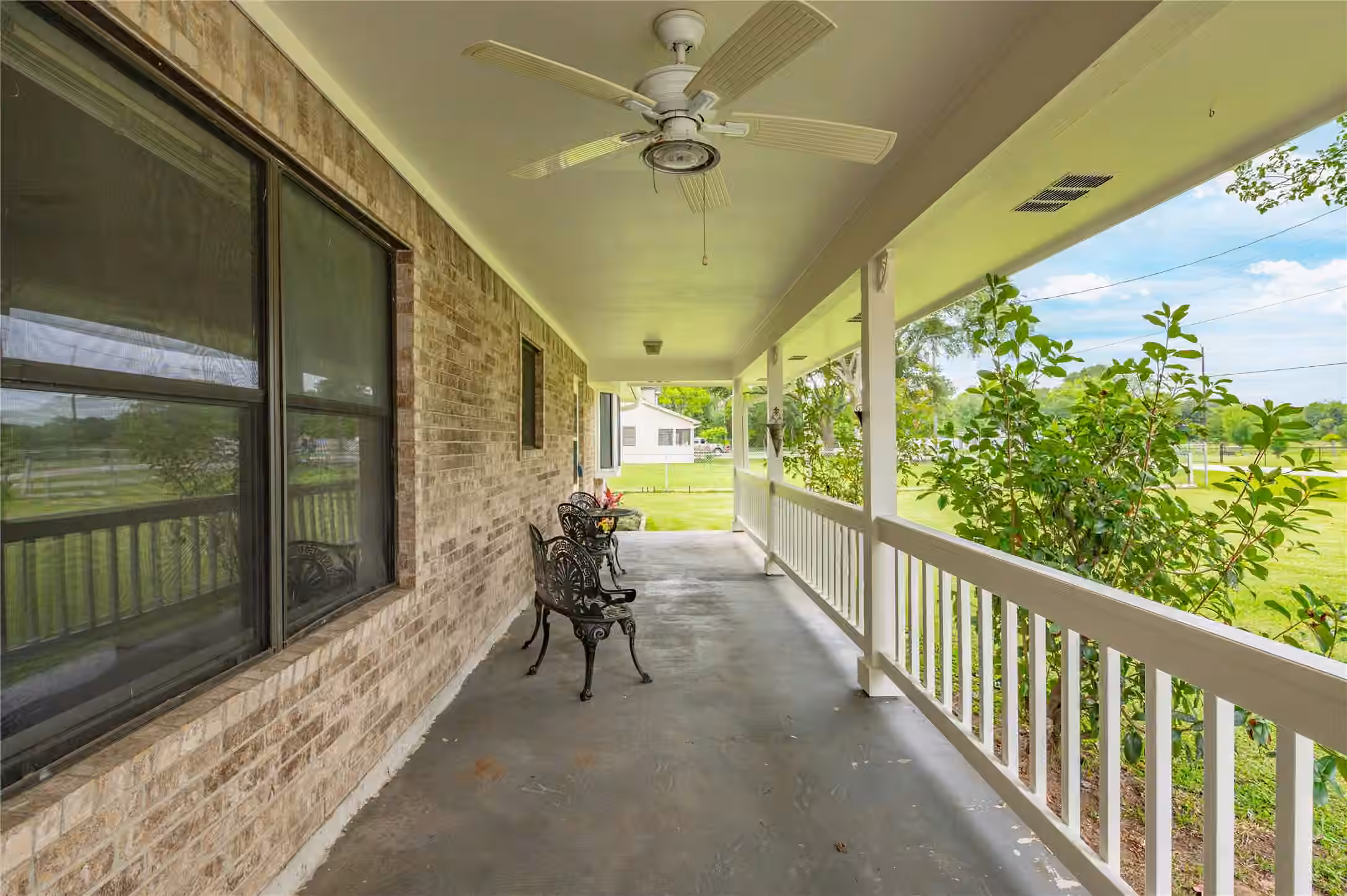 Photo 5 of 2517 Avenue L, Santa Fe, TX