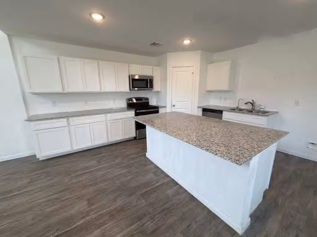 Photo 6 of 16404 Valerie Marie Place, Conroe, TX
