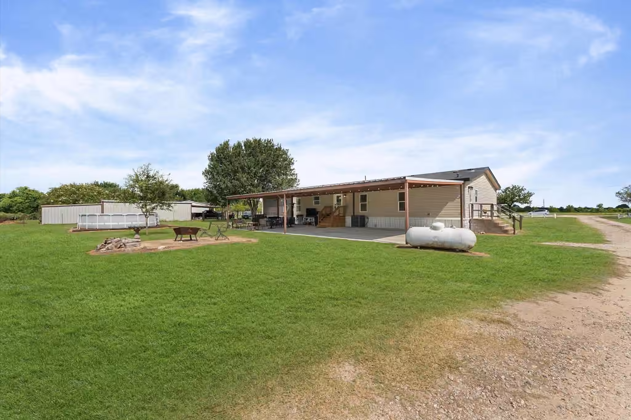 Photo 5 of 31525 Shiloh, Waller, TX