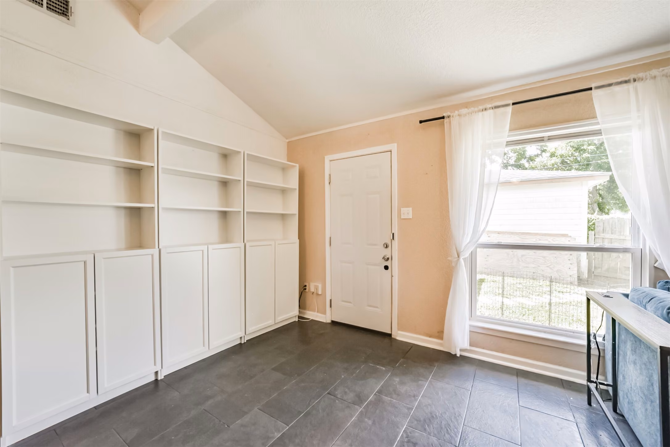 Photo 6 of 1749 Dolphin Drive, Seabrook, TX