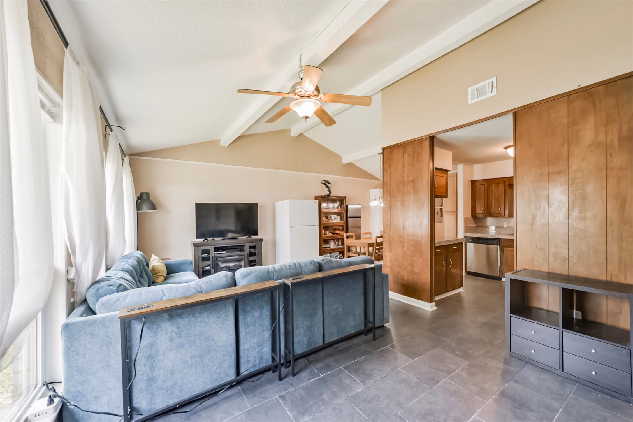 Photo 7 of 1749 Dolphin Drive, Seabrook, TX
