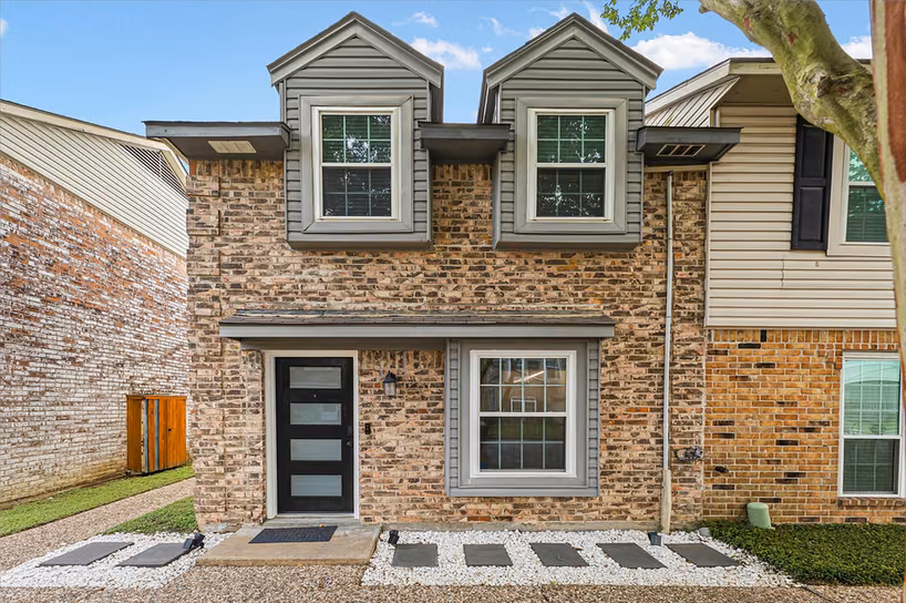 Photo of 1911 Sherwood Forest Street 29, Houston, TX