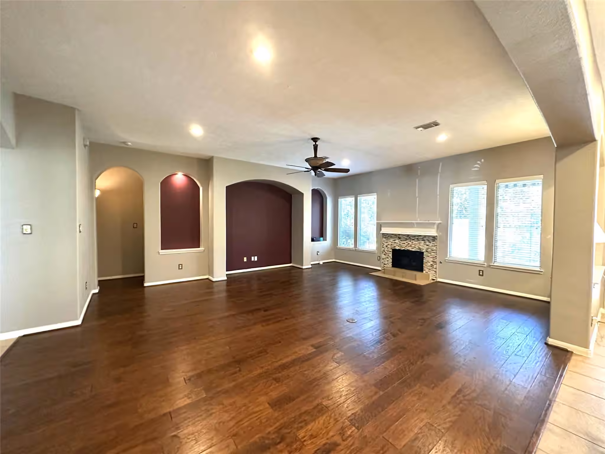 Photo 7 of 26026 Mills Ridge Court, Kingwood, TX