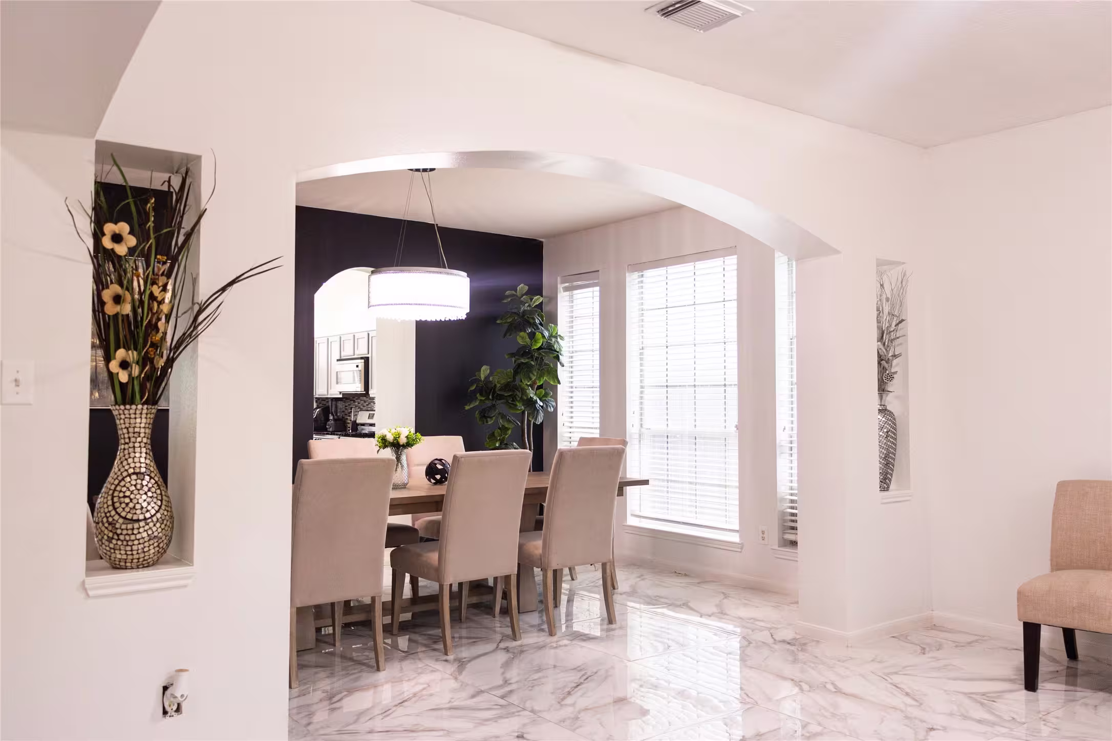 Photo 6 of 10722 Trail Ridge Drive, Houston, TX