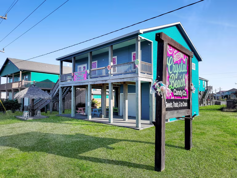Photo of 2570 Highway 87, Crystal Beach, TX