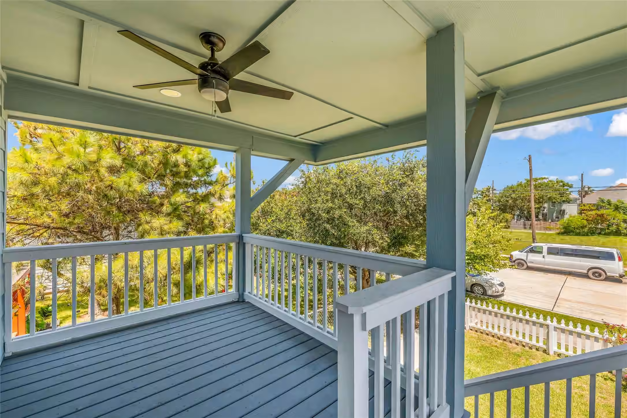 Photo 6 of 2811 Sealy Street, Galveston, TX